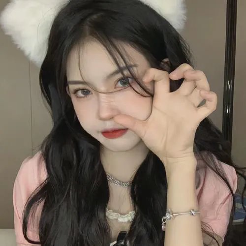 传闻中的女人
